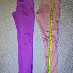 2 Pair of 14-16 girls Avia athletic leggings